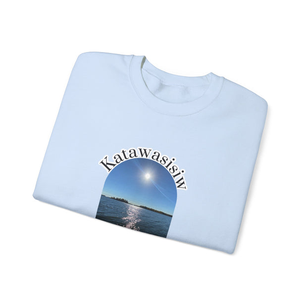 Cree Saskatchewan Skies Unisex Heavy Blend™ Crewneck Sweatshirt