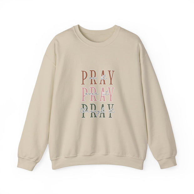 Pray Unisex Heavy Blend™ Crewneck Sweatshirt