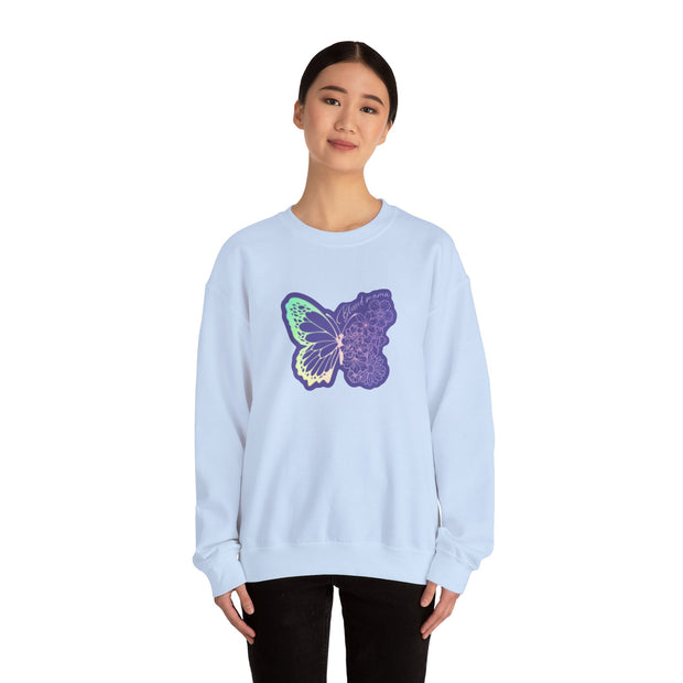 Blessed Mom Unisex Heavy Blend™ Crewneck Sweatshirt