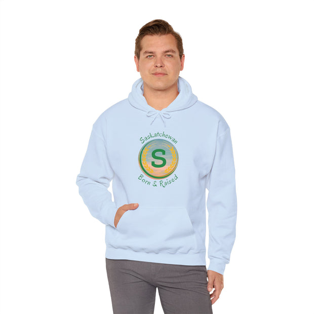 Saskatchewan Born & Raised Unisex Heavy Blend™ Hooded Sweatshirt