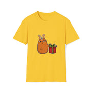 Christmas cat Unisex Softstyle T-Shirt