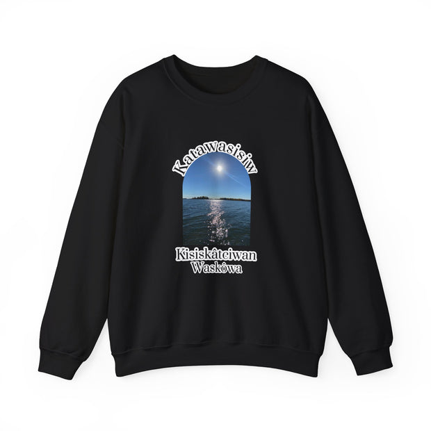 Cree Saskatchewan Skies Unisex Heavy Blend™ Crewneck Sweatshirt