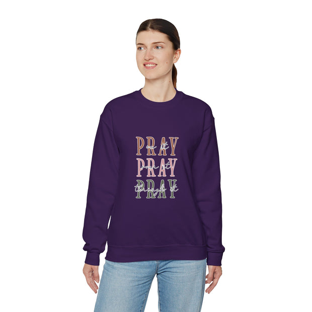 Pray Unisex Heavy Blend™ Crewneck Sweatshirt