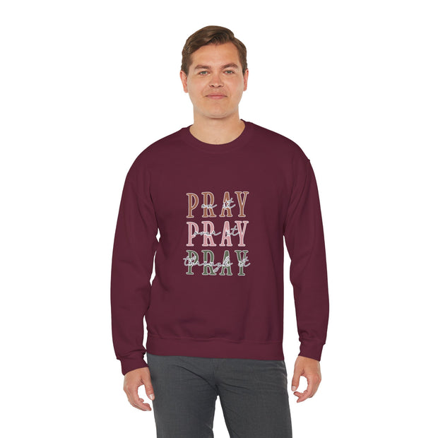 Pray Unisex Heavy Blend™ Crewneck Sweatshirt