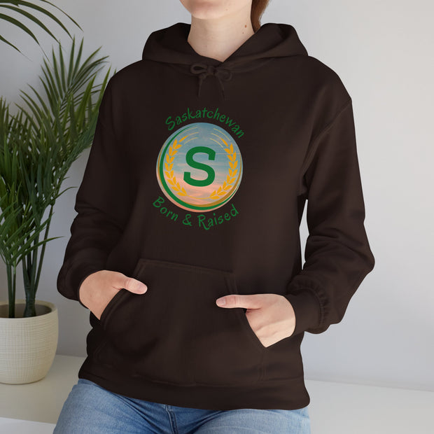 Saskatchewan Born & Raised Unisex Heavy Blend™ Hooded Sweatshirt