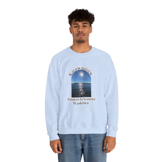 Cree Saskatchewan Skies Unisex Heavy Blend™ Crewneck Sweatshirt