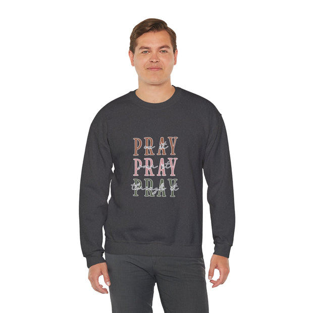 Pray Unisex Heavy Blend™ Crewneck Sweatshirt