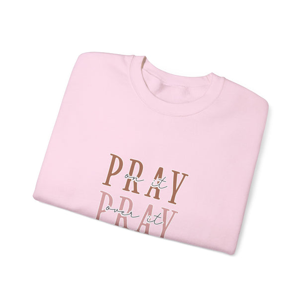 Pray Unisex Heavy Blend™ Crewneck Sweatshirt