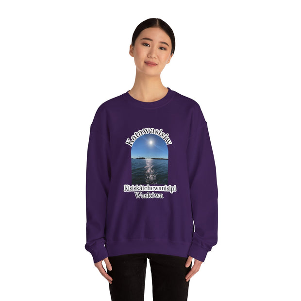 Cree Saskatchewan Skies Unisex Heavy Blend™ Crewneck Sweatshirt
