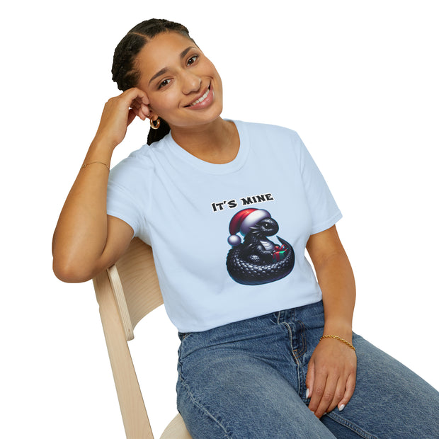 Christmas dragon Unisex Softstyle T-Shirt