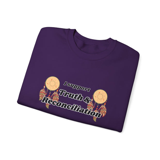 I Support Truth & Reconciliation Unisex Heavy Blend™ Crewneck Sweatshirt