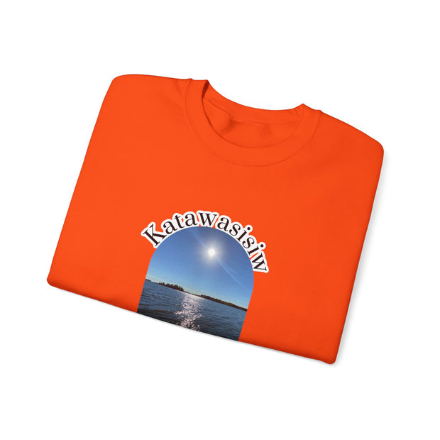 Cree Saskatchewan Skies Unisex Heavy Blend™ Crewneck Sweatshirt