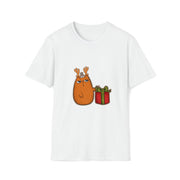 Christmas cat Unisex Softstyle T-Shirt