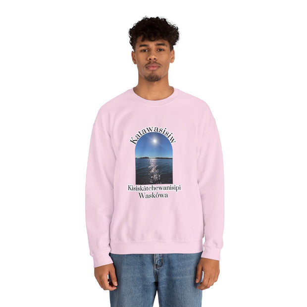 Cree Saskatchewan Skies Unisex Heavy Blend™ Crewneck Sweatshirt