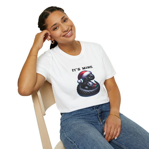 Christmas dragon Unisex Softstyle T-Shirt