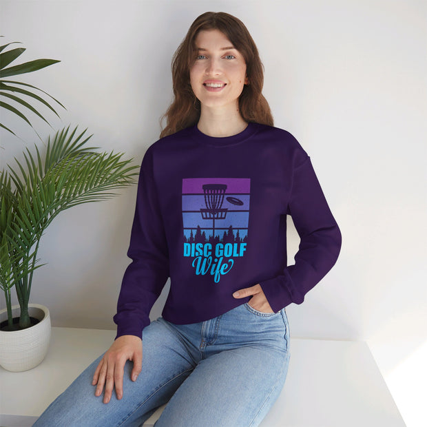 Disc Golf Wife Unisex Heavy Blend™ Crewneck Sweatshirt