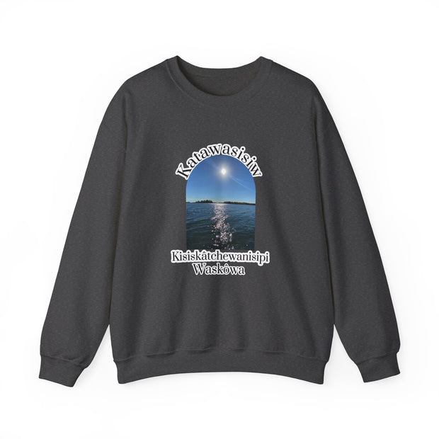 Cree Saskatchewan Skies Unisex Heavy Blend™ Crewneck Sweatshirt