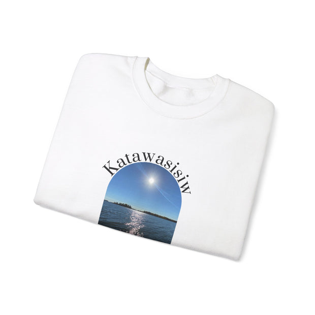 Cree Saskatchewan Skies Unisex Heavy Blend™ Crewneck Sweatshirt