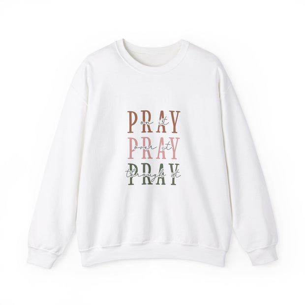 Pray Unisex Heavy Blend™ Crewneck Sweatshirt