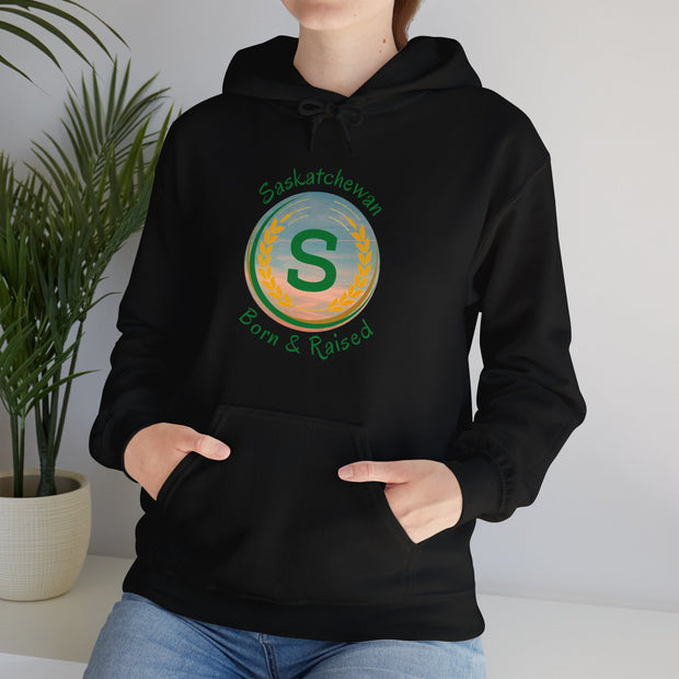 Saskatchewan Born & Raised Unisex Heavy Blend™ Hooded Sweatshirt