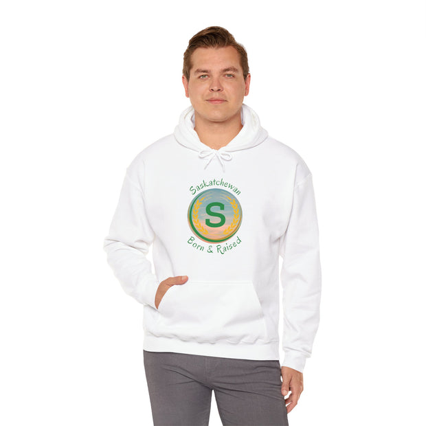 Saskatchewan Born & Raised Unisex Heavy Blend™ Hooded Sweatshirt
