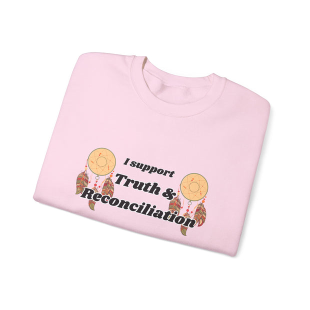 I Support Truth & Reconciliation Unisex Heavy Blend™ Crewneck Sweatshirt